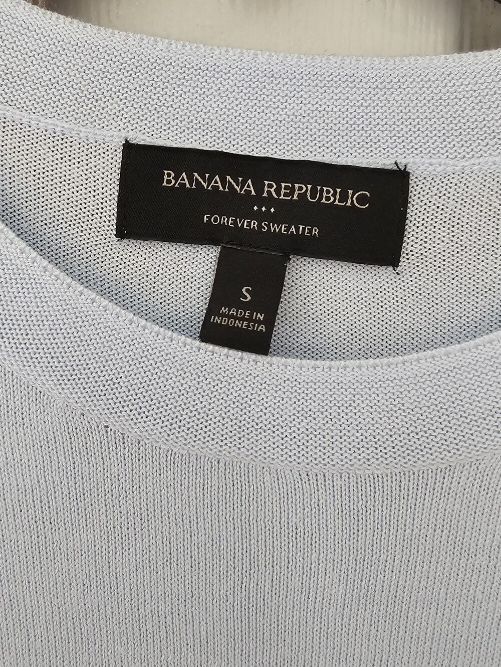 Banana Republic Factory Forever Sweater Bundle Blue, Green, Burnt Orange Small - Picture 4 of 10